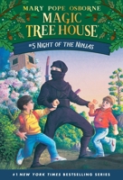 Night of the Ninjas (Magic Tree House, #5) 0679863710 Book Cover